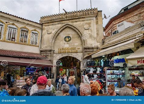 hotels near grand bazaar istanbul|grand bazaar istanbul entrance.